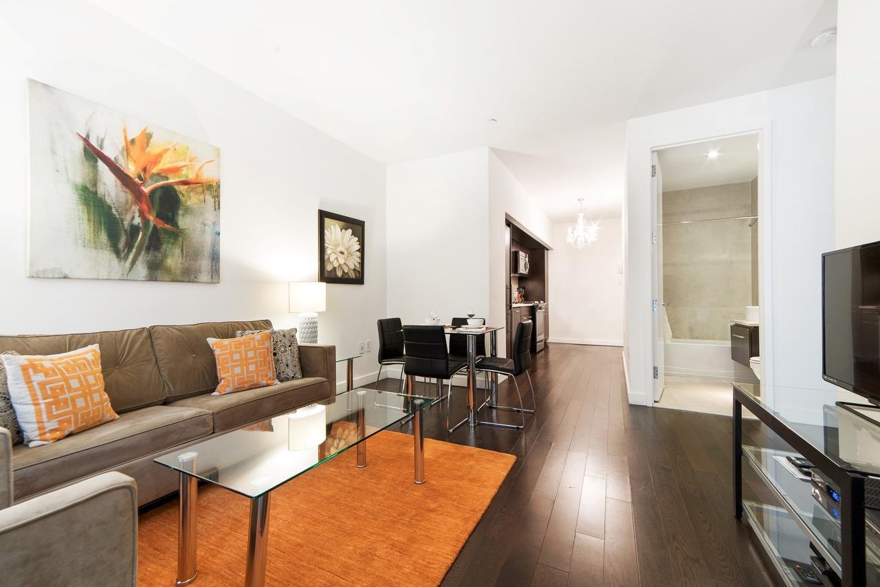 Churchill Living 95 Wall Appartement *
