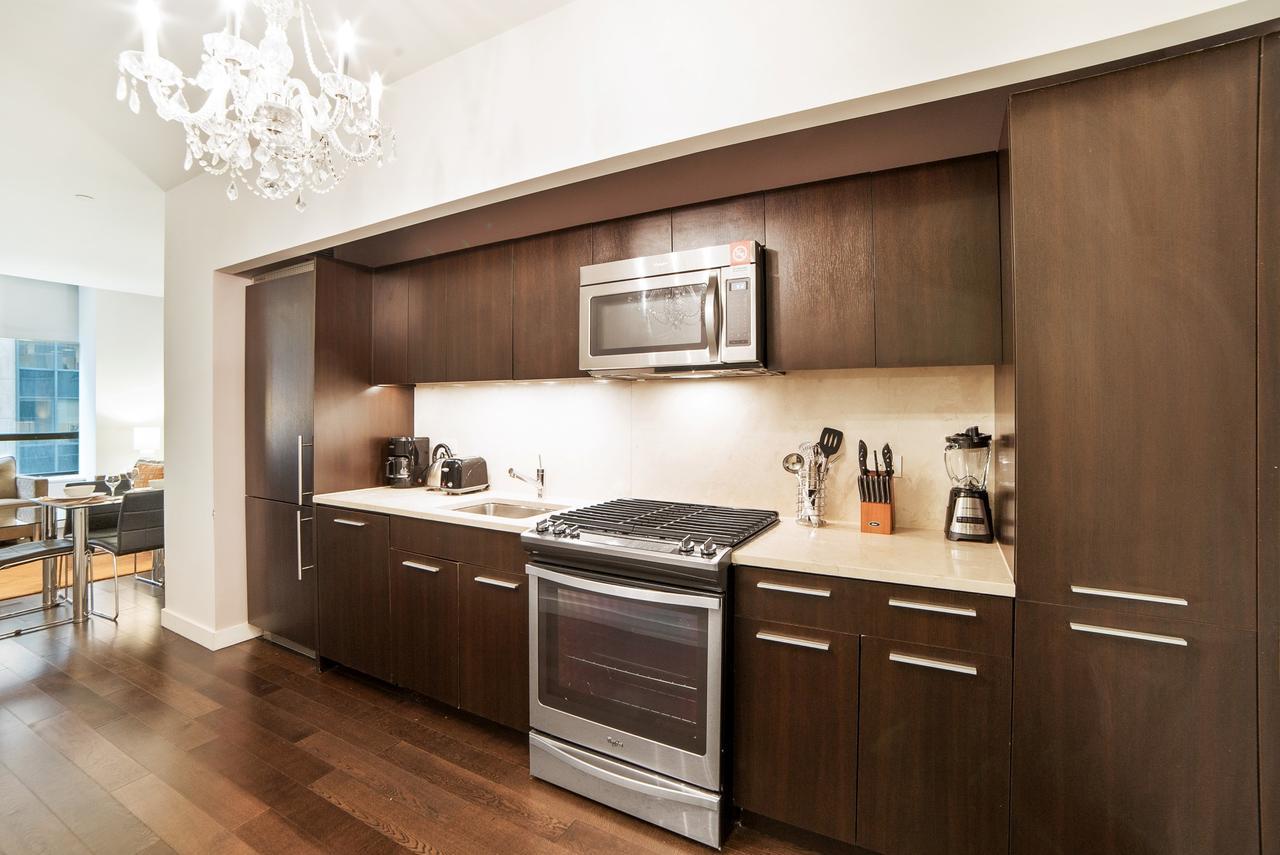 Churchill Living 95 Wall New York