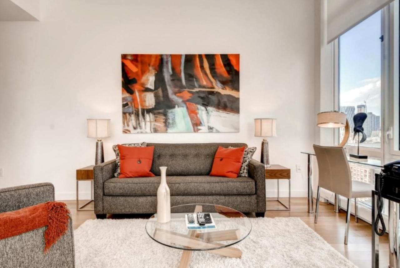 Apartment Churchill Living Sky New York
