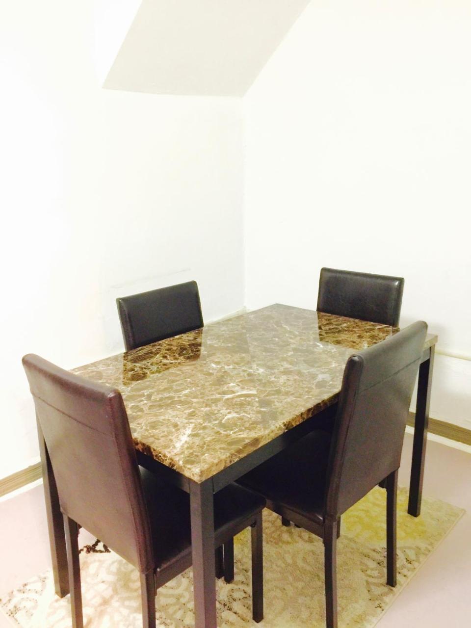 Apartamento Brownstone Clark Historic Studio
