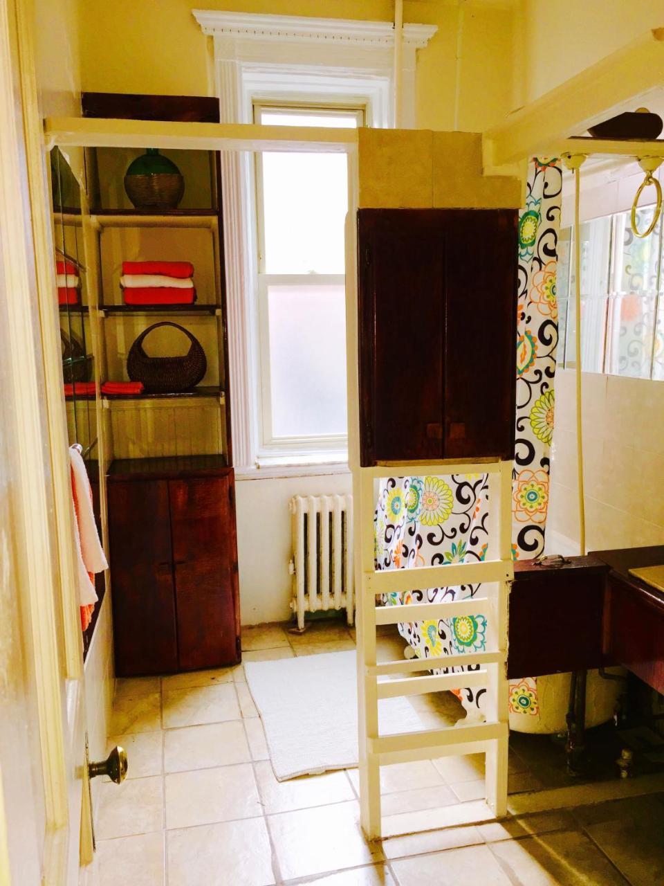 Brownstone Clark Historic Studio Apartamento *