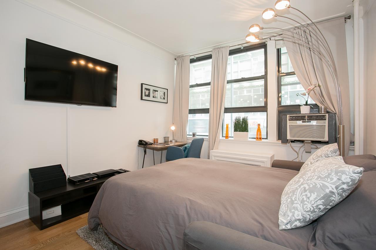 Comfortable One Bedroom - Times Square * New York