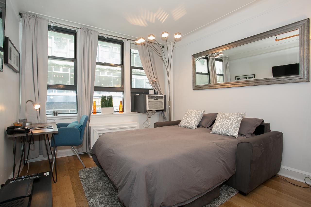 Comfortable One Bedroom - Times Square New York