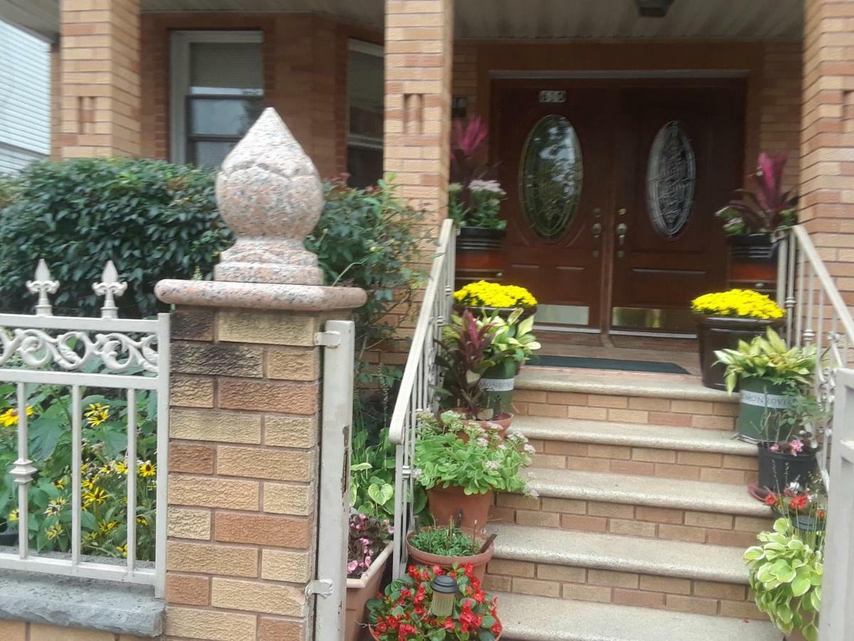 Privatunterkunft Crsytal Chateau *