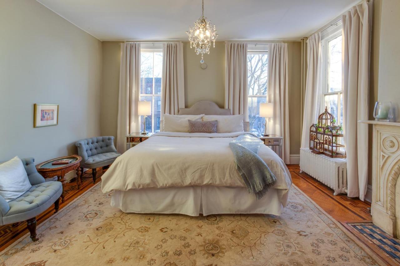 Bed & Breakfast Akwaaba Mansion New York City