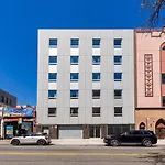 Steinway Hotel