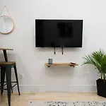 78-4D Quality 1Br W&D Skylight By Central Park