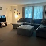 A Spacious & Blissful Stay In Queens