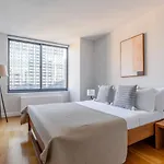 Blueground Midtown Gym Nr Times Square Nyc-1410