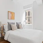 Manhattan Luxury Apartment 5