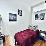Super Cozy Room For Single Person Who Cares About Location