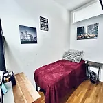 Cozy Room In Shared Apartment In Ues - Manhattan