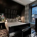 Night Hotel By Sb At Times Square