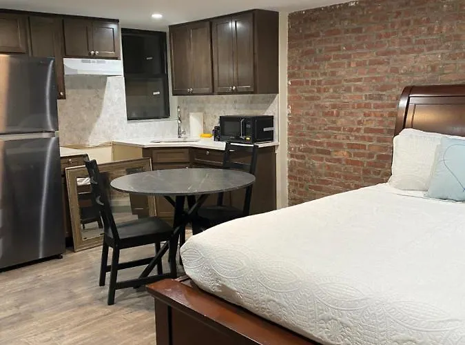 1444 Basement Studio