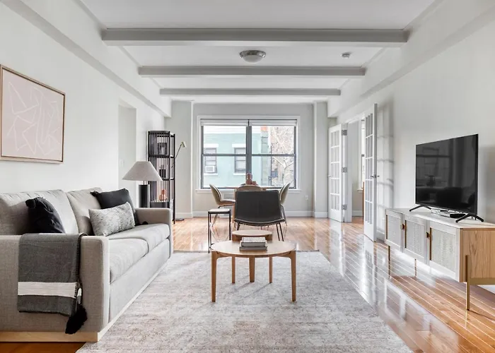 Midtown E 2Br W Doorman 2 Blocks To River Nyc-700