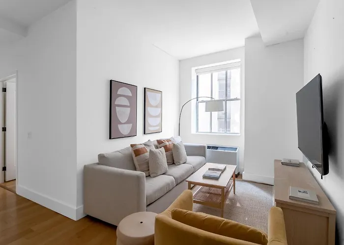 Luxury 2Br 1Bath Financial District Escape Near Wall Street