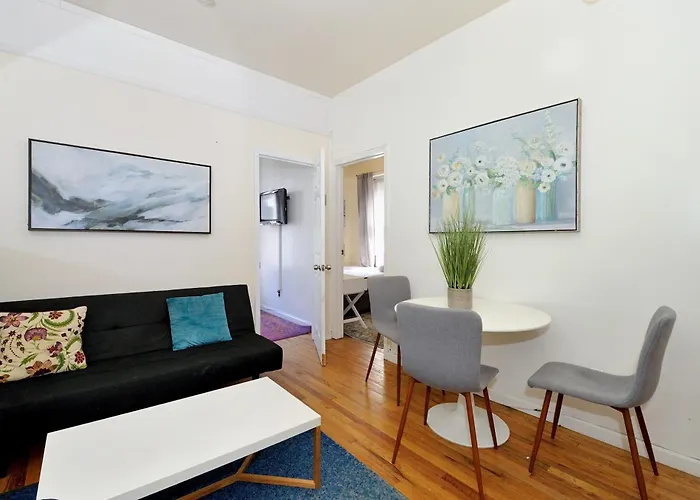 3Br Apartment In Big Apple