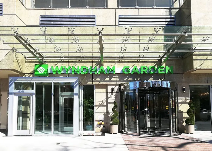 Wyndham Garden Fresh Meadows Flushing