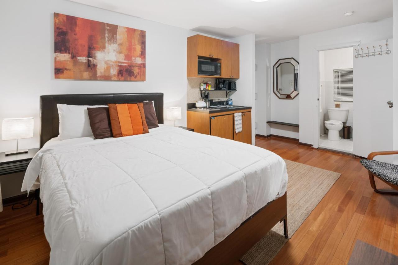 Elevate At Times Square Appartement *