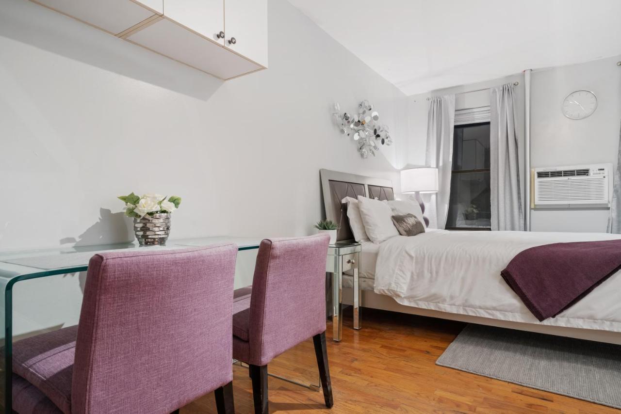 Elevate At Times Square Appartement