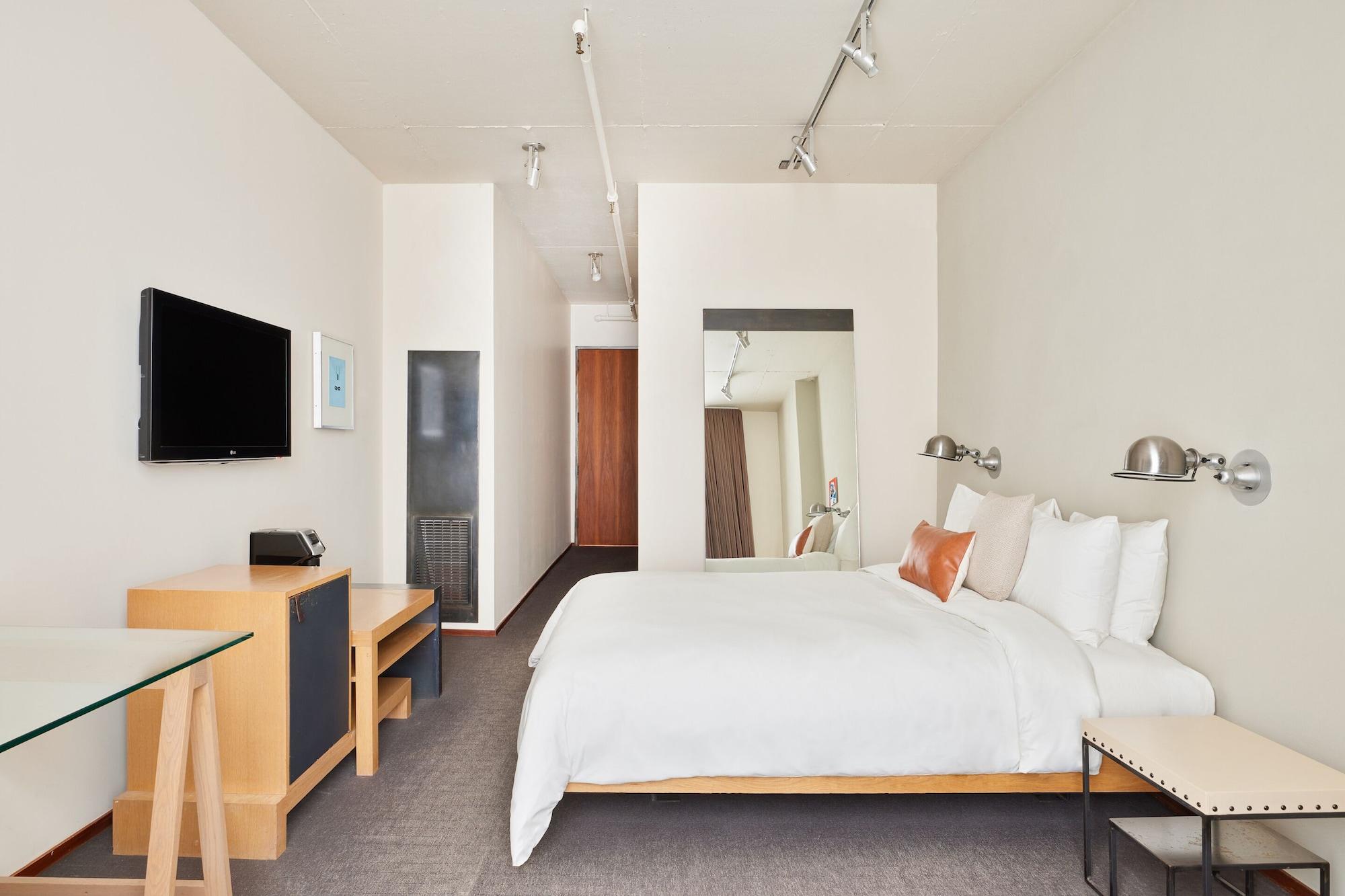Sonder Chambers