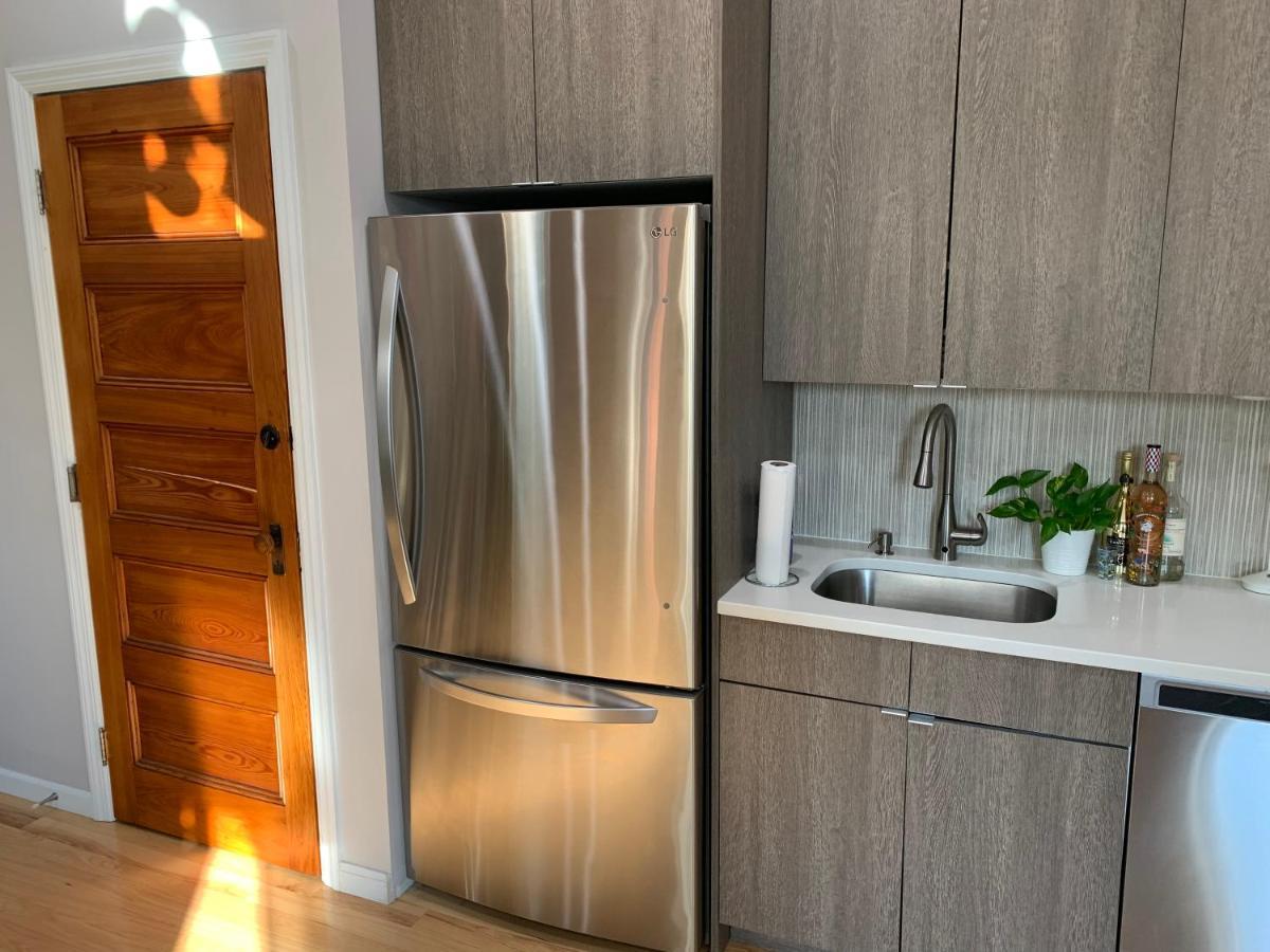 Urban Jungle Oasis In Queens! Privatunterkunft New York