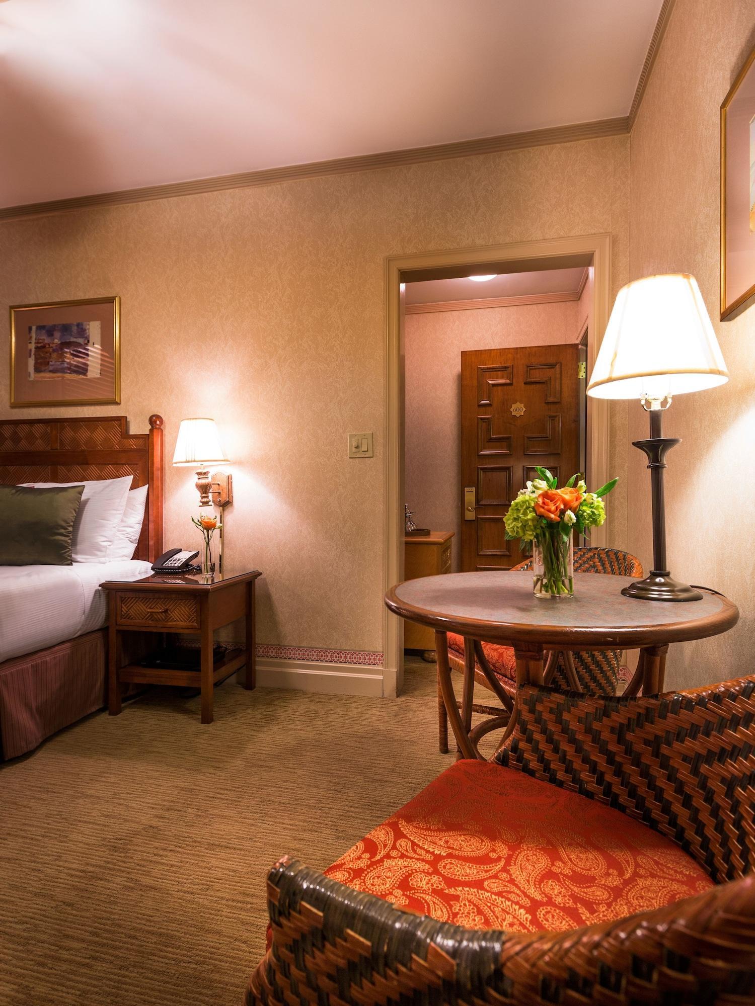 Hotel Casablanca By Library Collection New York