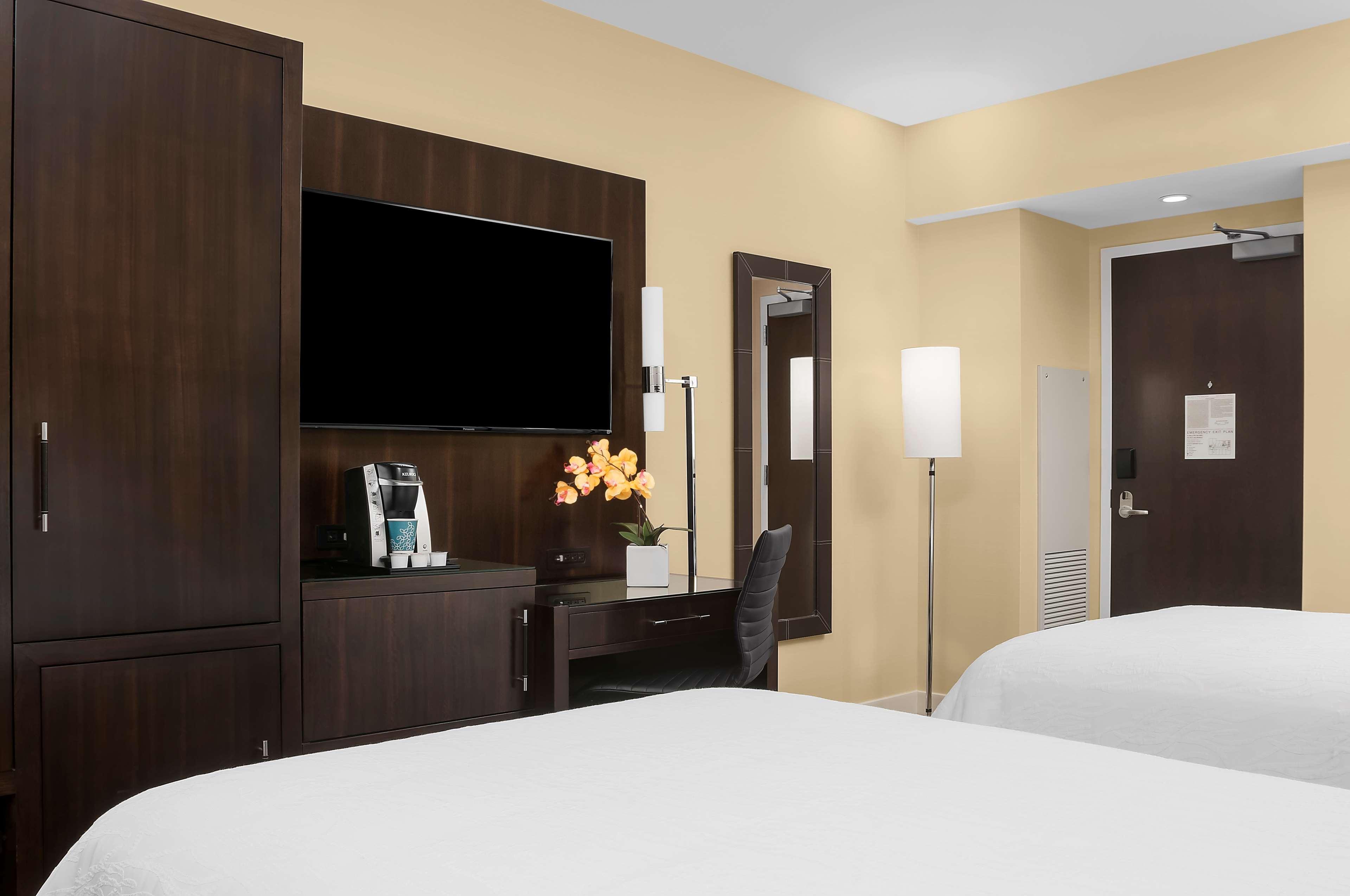 Hilton Garden New York/times Square 3* New York