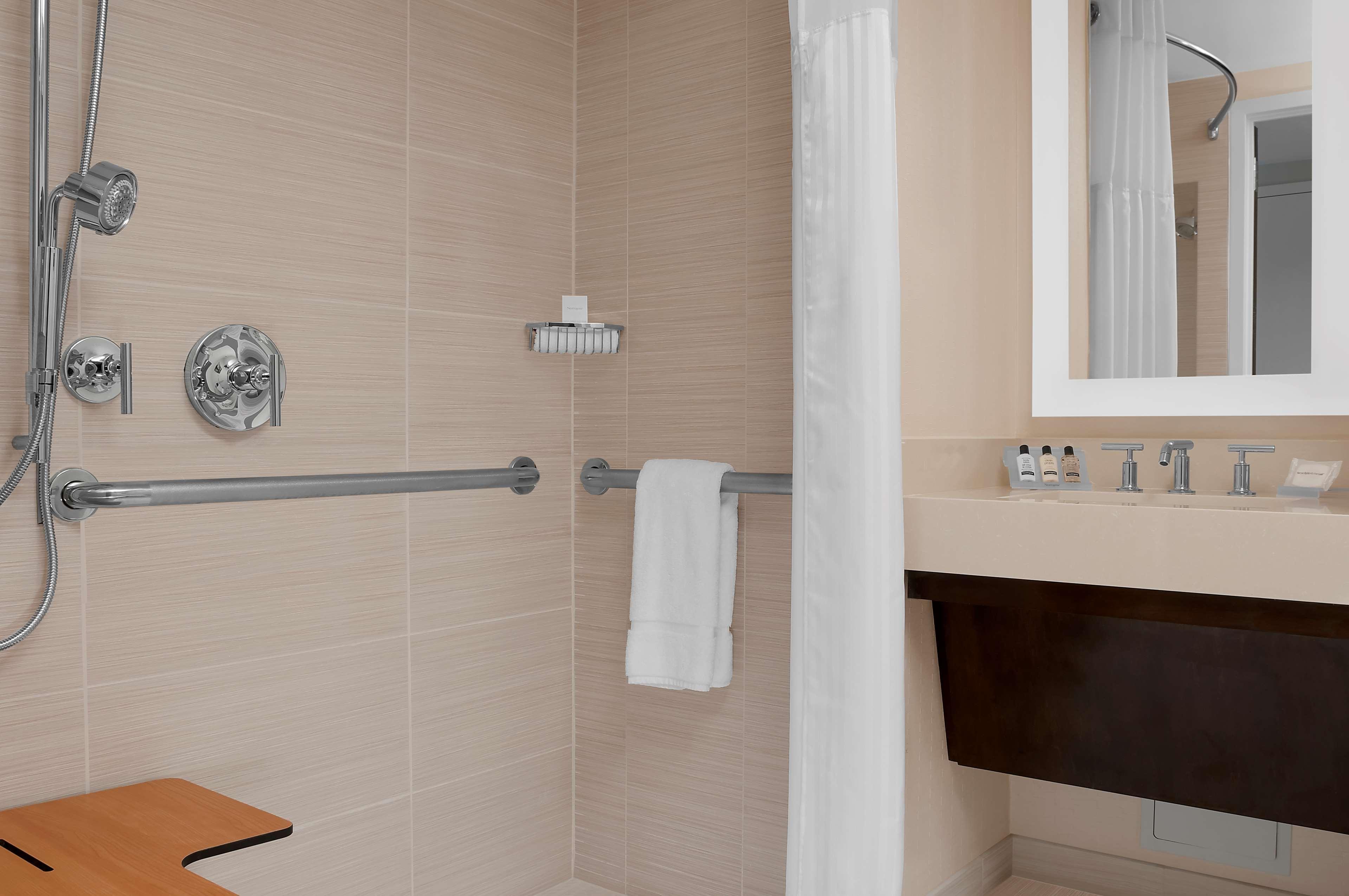 Hilton Garden Times Square New York