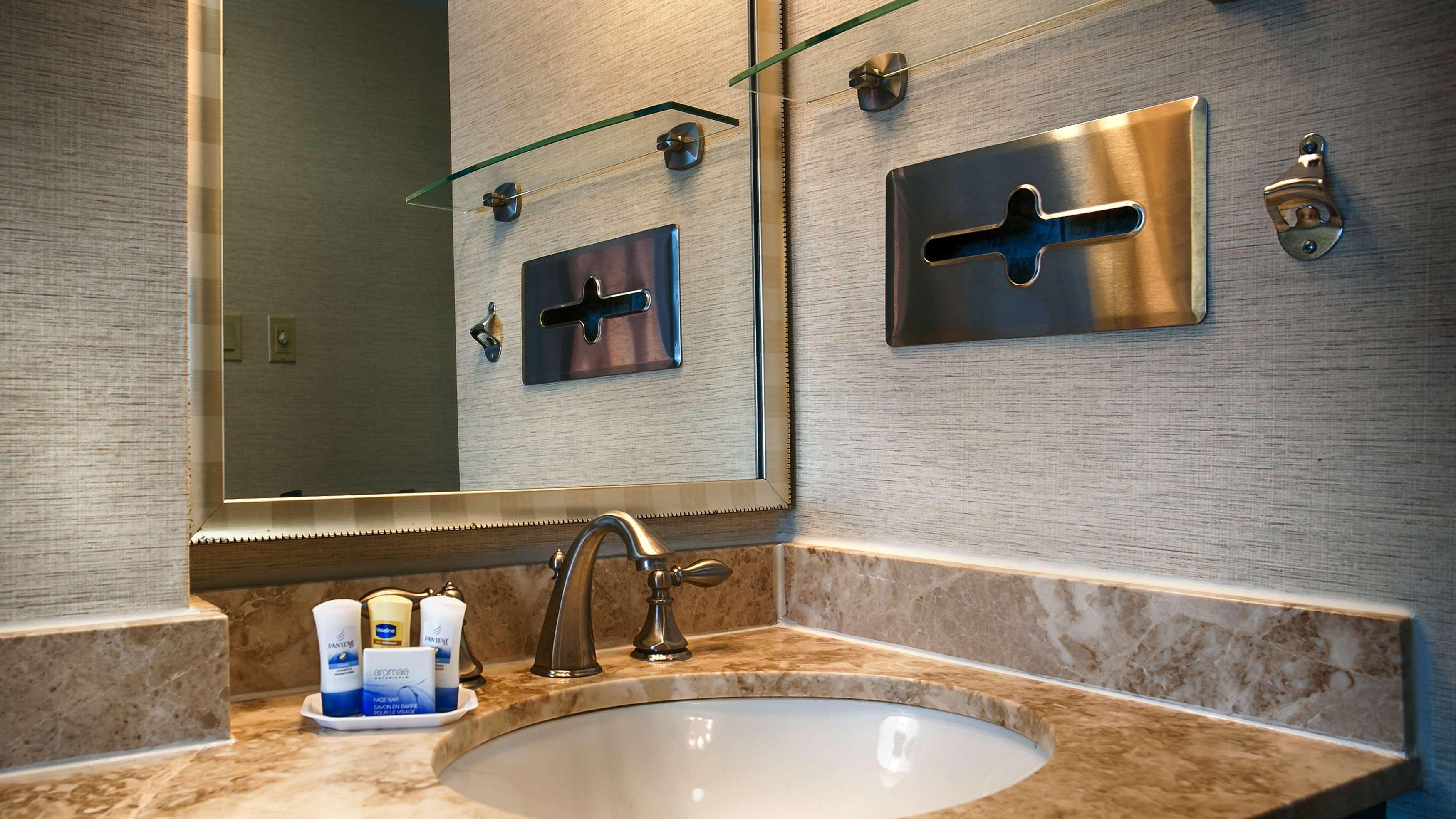 Hotel Western Queens Gold Coast New York City