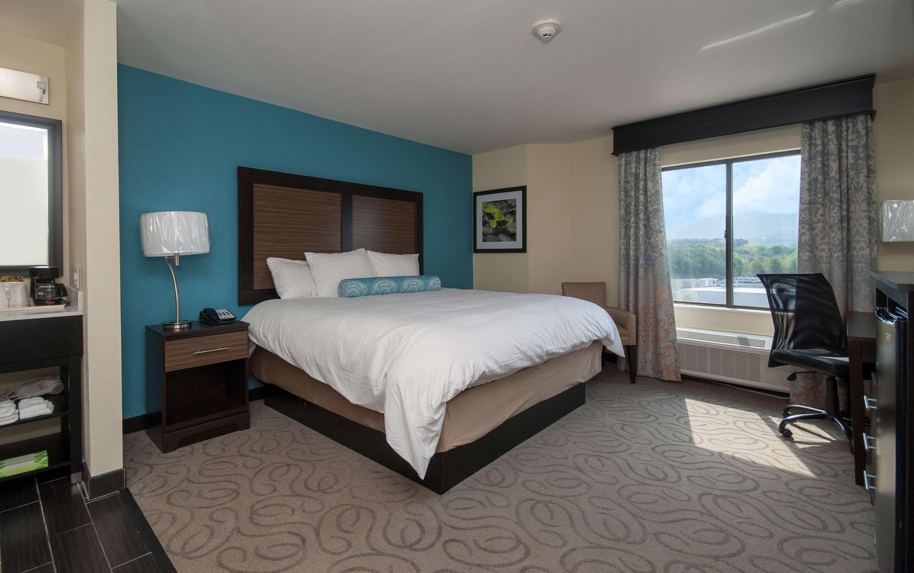 Hotel Western Queens Gold Coast New York City