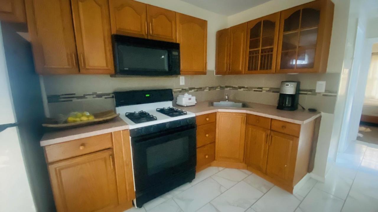 Minutes From Jfk, Beautiful With Peaceful, Cosy, Private Homestay New York City