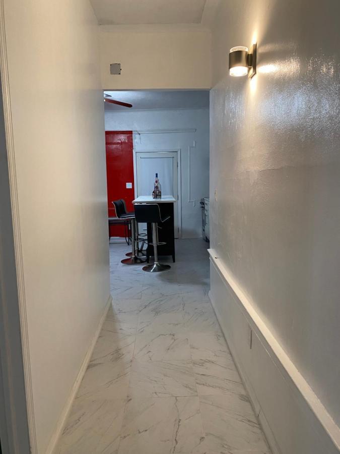 Un4vailable Appartamento New York