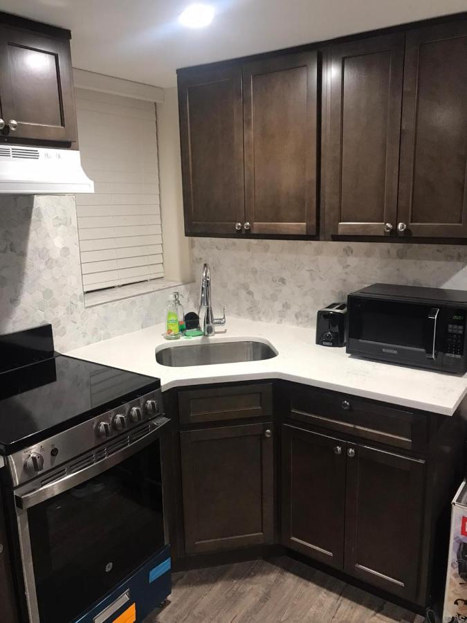 1444 Basement Studio Appartement New York