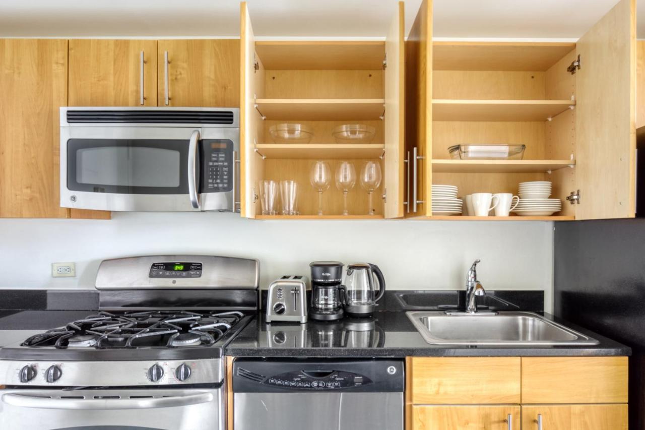 Lic 1br W Wd Elevator Doorman Nr E River Nyc-852 Appartement New York
