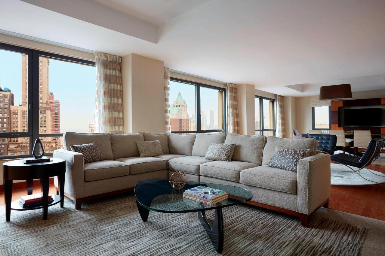 Hotel Marriott At The Brooklyn Bridge 4*