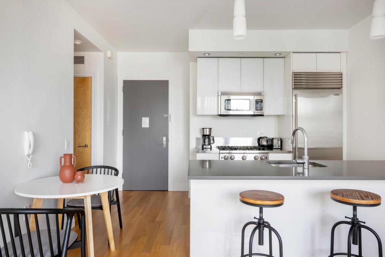 Midtown West 1br W Gym Wd Doorman Nr Hudson Nyc-1103 Appartement New York