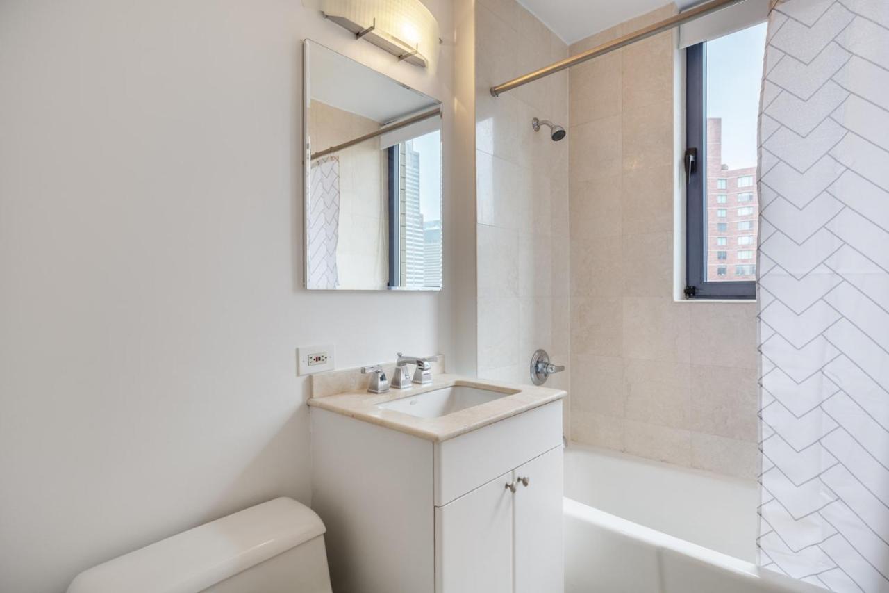 Appartement Midtown 2br W Pool Gym Parking Nr Broadway Nyc-381 *