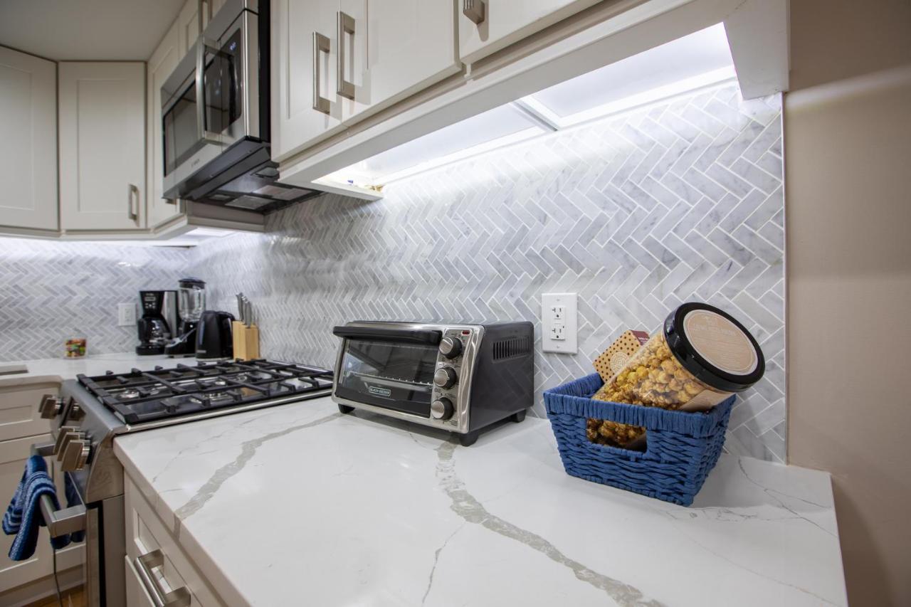 Elegant East Side Apartamento