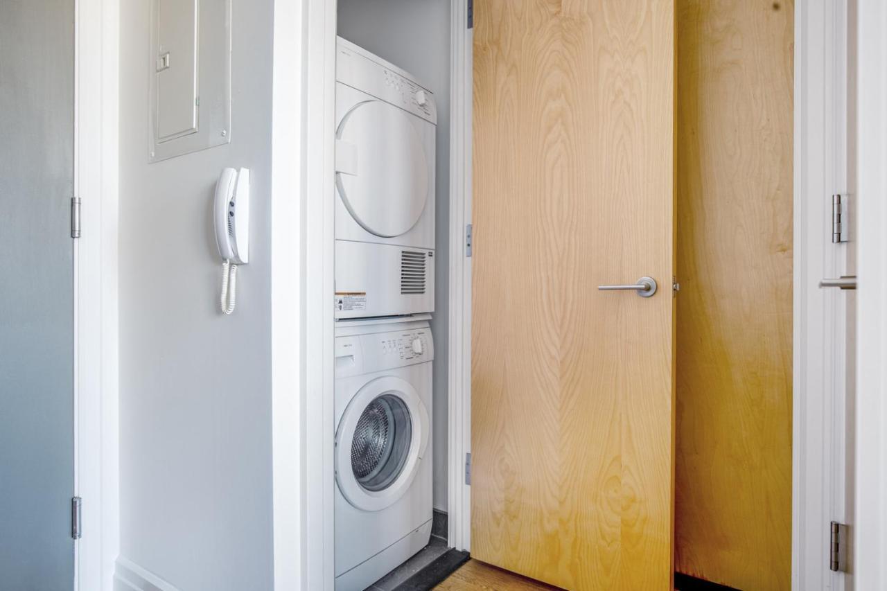 Appartement Hells Kitchen 1br W Doorman Nr Park Nyc-525 New York