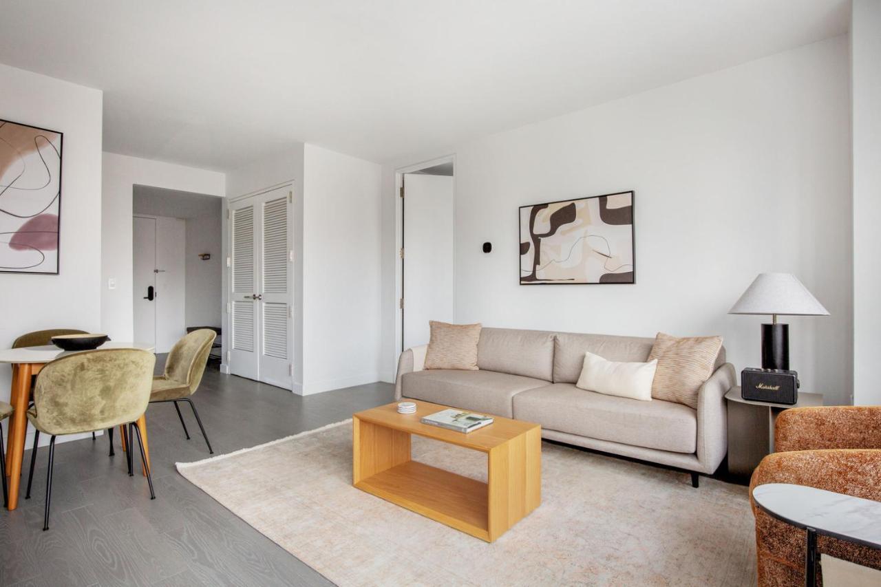 Ues 2br W Gym Wd Nr Riverside Park Nyc-1184 Nova York