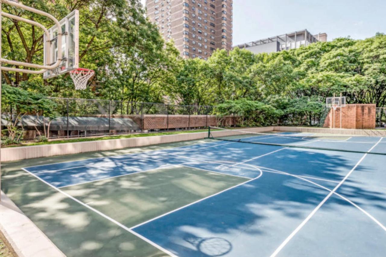 Kips Bay 2br W Doorman Gym Nr 5th Av Shops Nyc-654 Apartment New York City