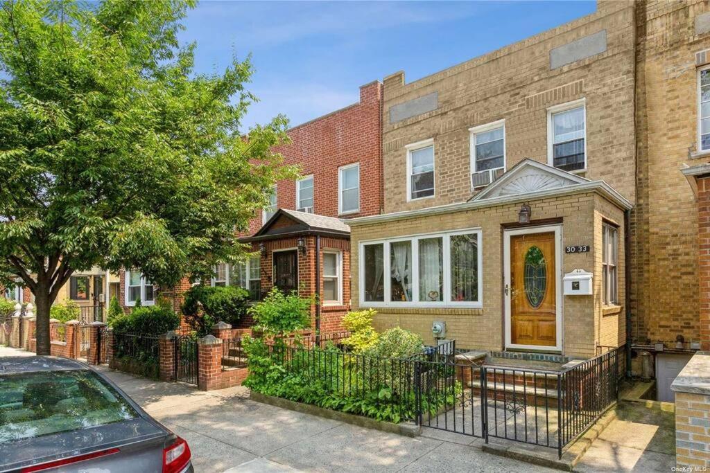Cozy Private Apt 10 Min From Manhattan Subway! Appartement New York