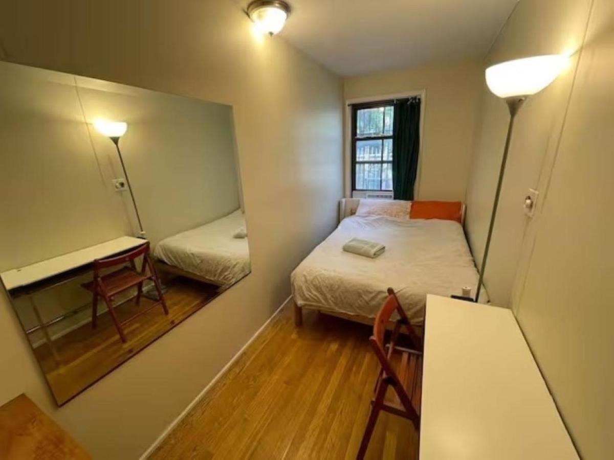 Villa Affordable And Central Williamsburg Private Bedroom