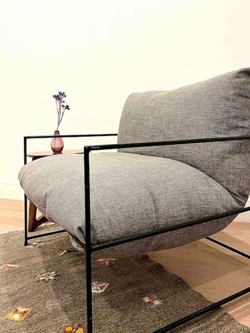 Minimalist Brooklyn Gem To Yourself New York