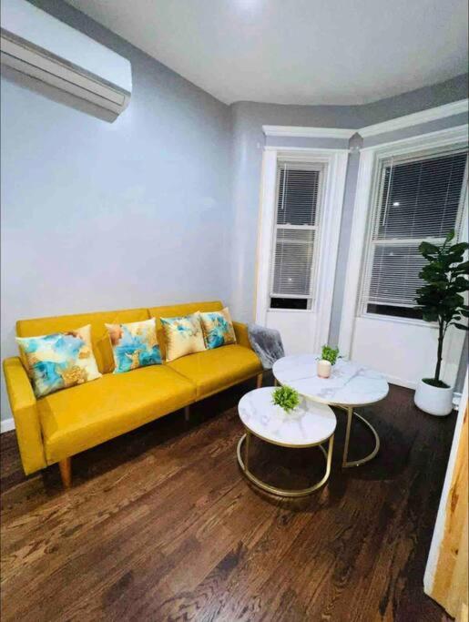 Stylish 1 Bedroom - Brooklyn By Train Station Apartamento *