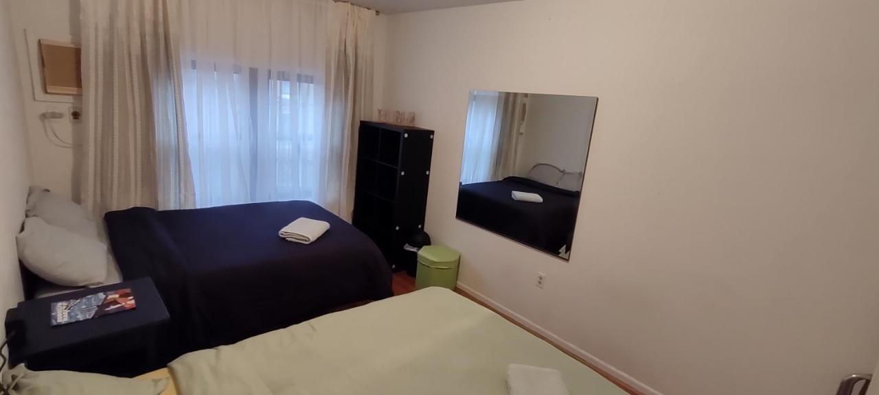 Spacious For 4 People In Williamsburg ! Privatunterkunft New York