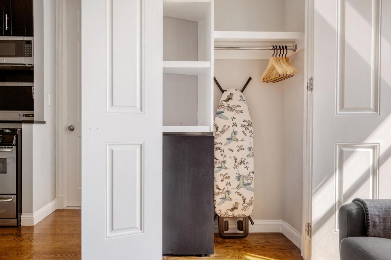 Nolita 2br W Balcony Wd Nr Museum Groceries Nyc-1222 * Nova York