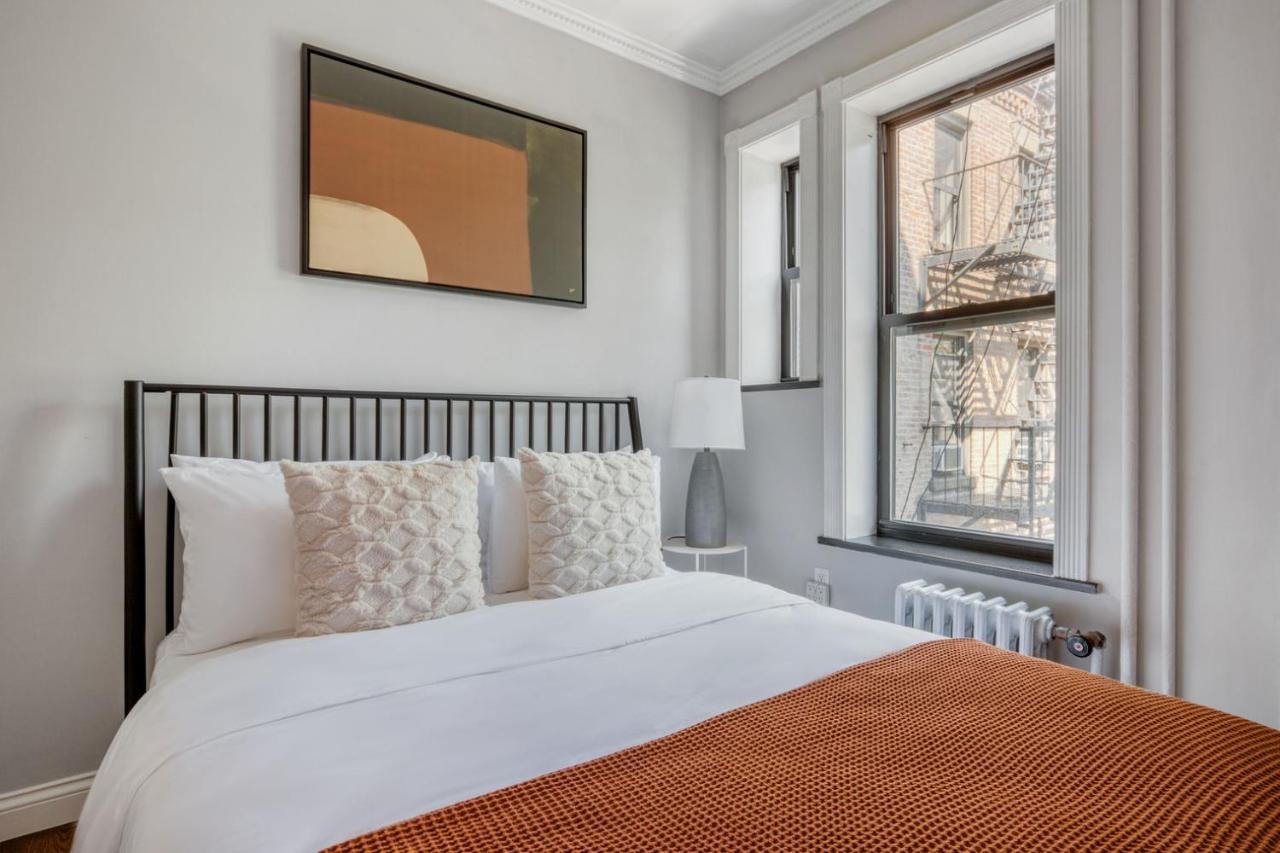 Nolita 2br W Balcony Wd Nr Museum Groceries Nyc-1222 Nova York