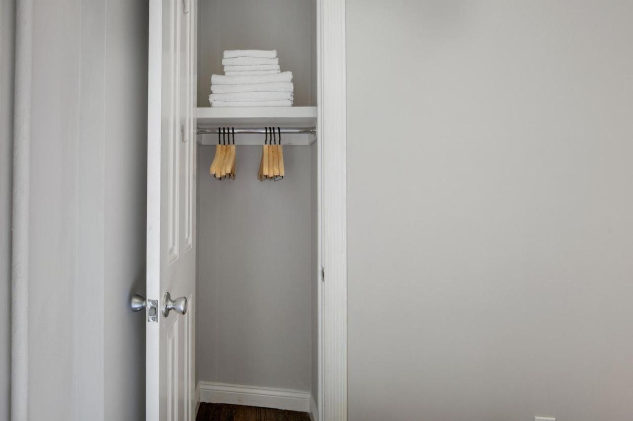 Nolita 2br W Balcony Wd Nr Museum Groceries Nyc-1222 Nova York